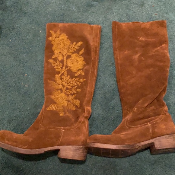 Sundance suede boot - Picture 3 of 5